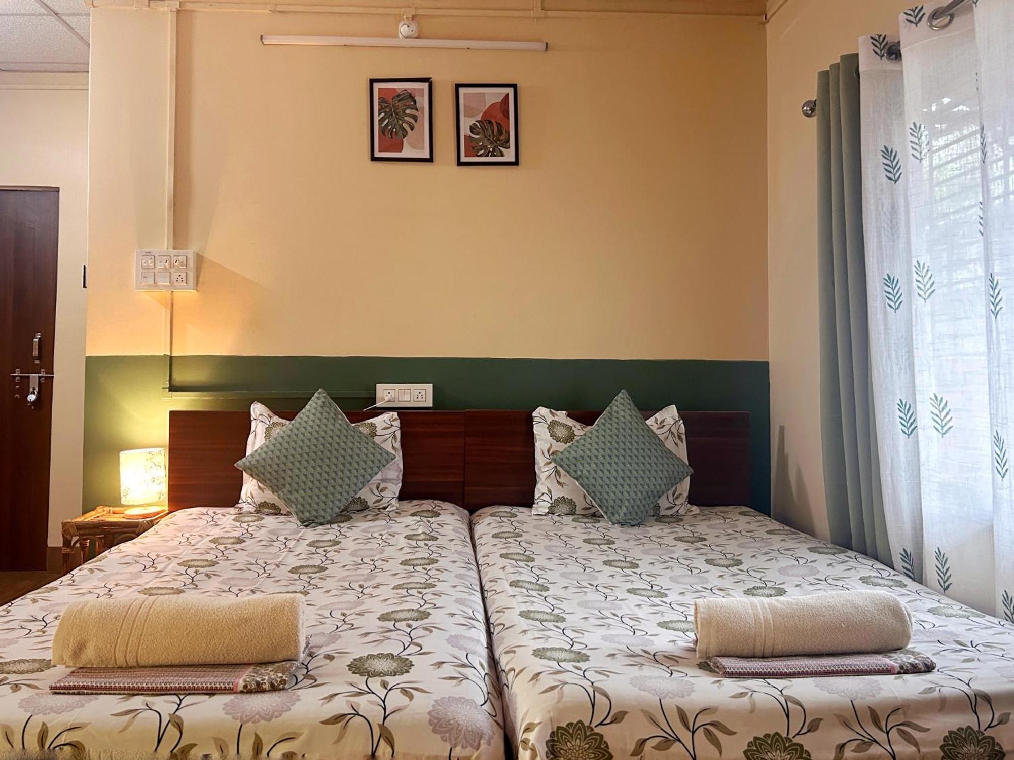 Mulaqat Homestay Siliguri Eksteriør bilde